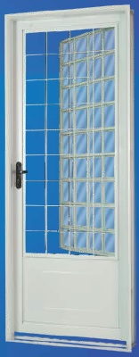 Porta Parma com postigo quadriculado – Aço Pintado